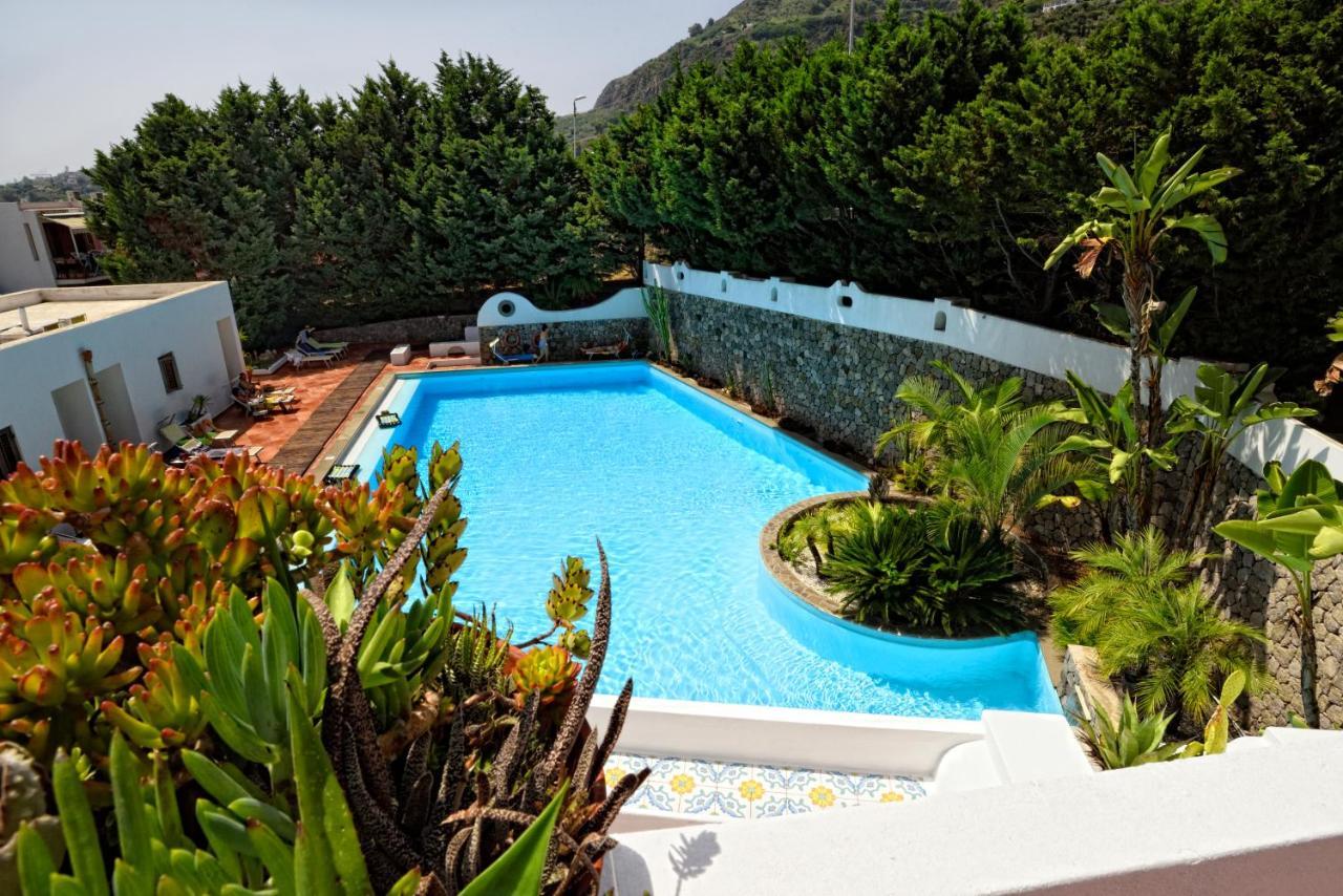 ליפארי Pietra Pomice Hotel מראה חיצוני תמונה