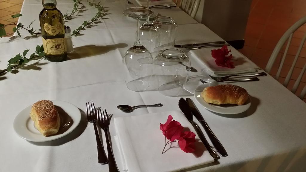 ליפארי Pietra Pomice Hotel מראה חיצוני תמונה