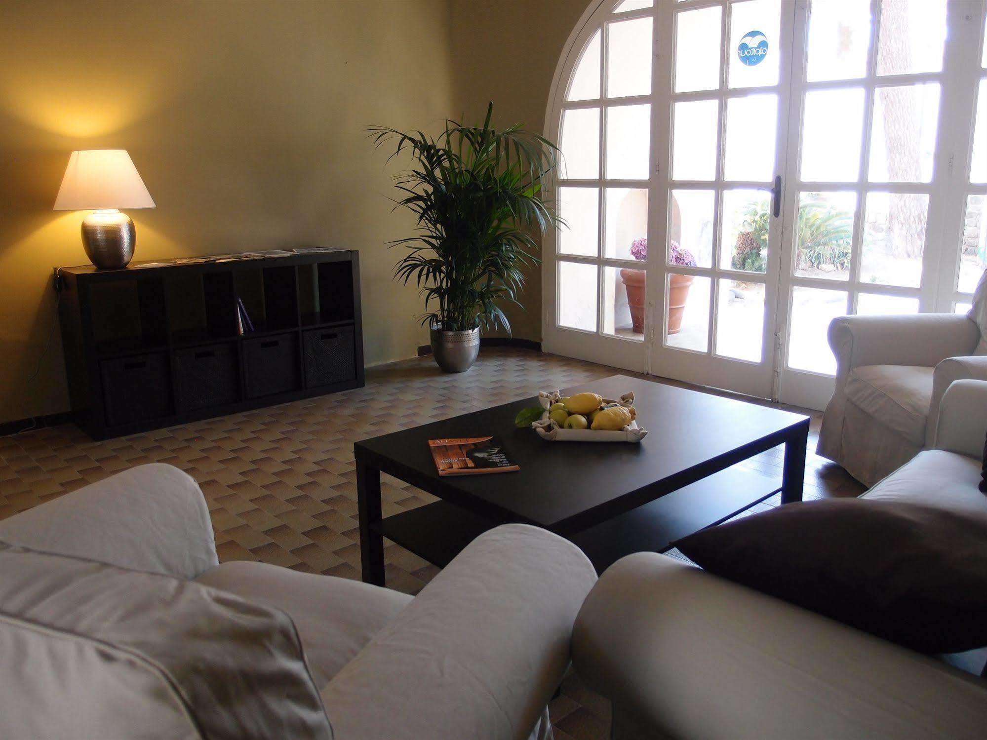 ליפארי Pietra Pomice Hotel מראה חיצוני תמונה