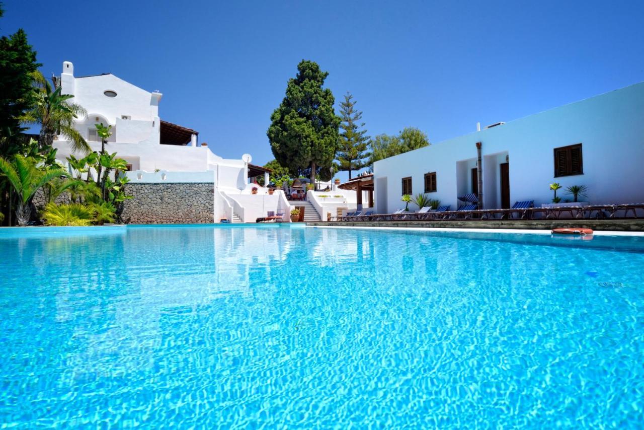 ליפארי Pietra Pomice Hotel מראה חיצוני תמונה